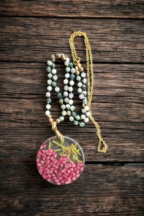 Naszyjnik z kamieni agatu drzewnego z wrzosem