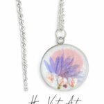 Naszyjnik z makami i chabrami