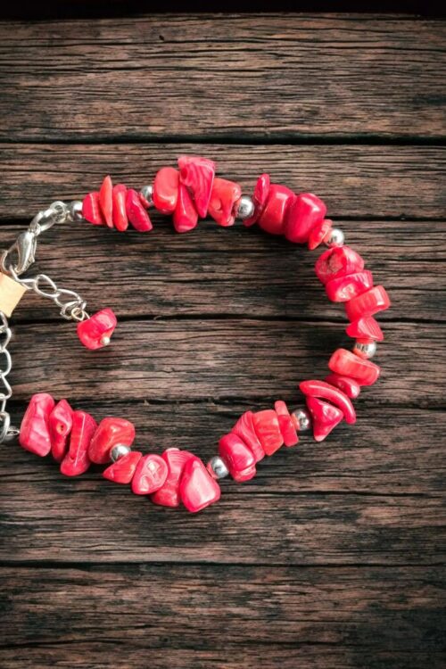 Bransoletka z kamieni naturalnych koral czerwony. 17,5 cm + przedłużka.