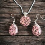 Komplet - kolczyki + naszyjnik z wrzoścem