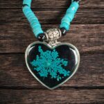 Naszyjnik z turkusem i dziką marchwią