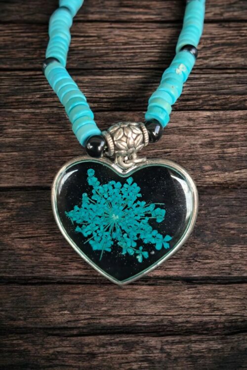 Naszyjnik z turkusem i dziką marchwią