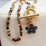 Chocker z kamieni agatu w kolorze kawy