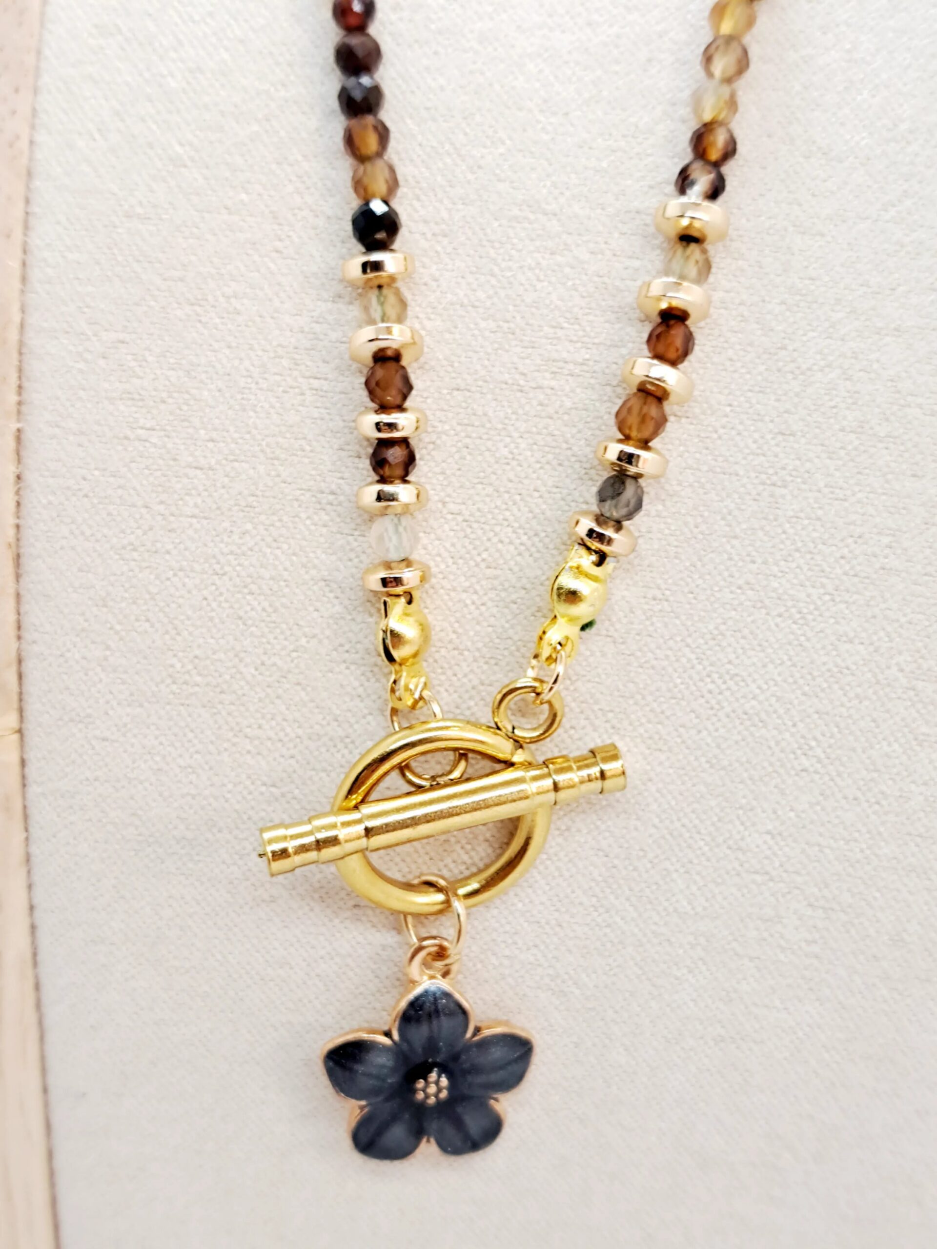Chocker z kamieni agatu w kolorze kawy - obrazek 3