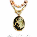 Naszyjnik z jaspisu i zawieszką z kwiatem hortensji | 76 cm