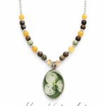 Naszyjnik z jadeitem, agatem i zawieszką z hortensją | 57 cm