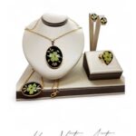 Elegancki komplet botaniczny