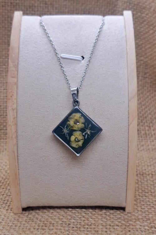 Botaniczny naszyjnik z kwiatami – outlet